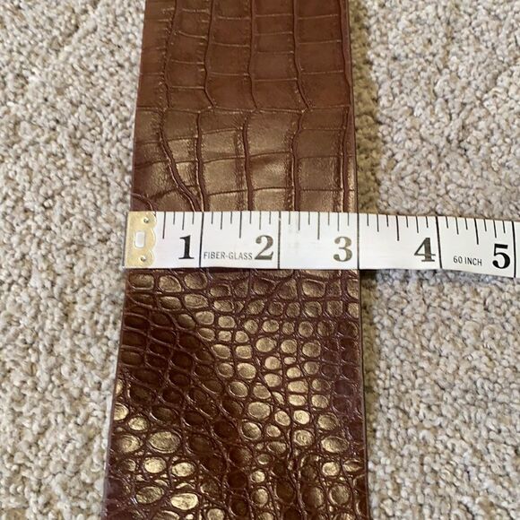Women’s Barkwood Brown Wide Belt with Gold Buckle L NWT - Picture 3 of 6